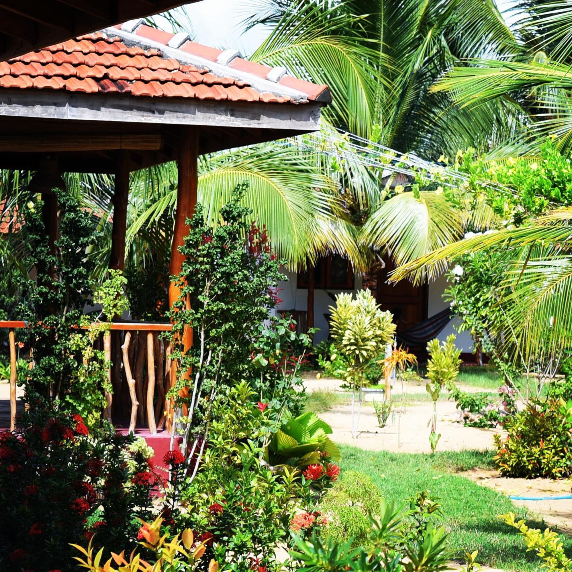 Prime Surfers Bungalow Arugam Bay Exterior foto